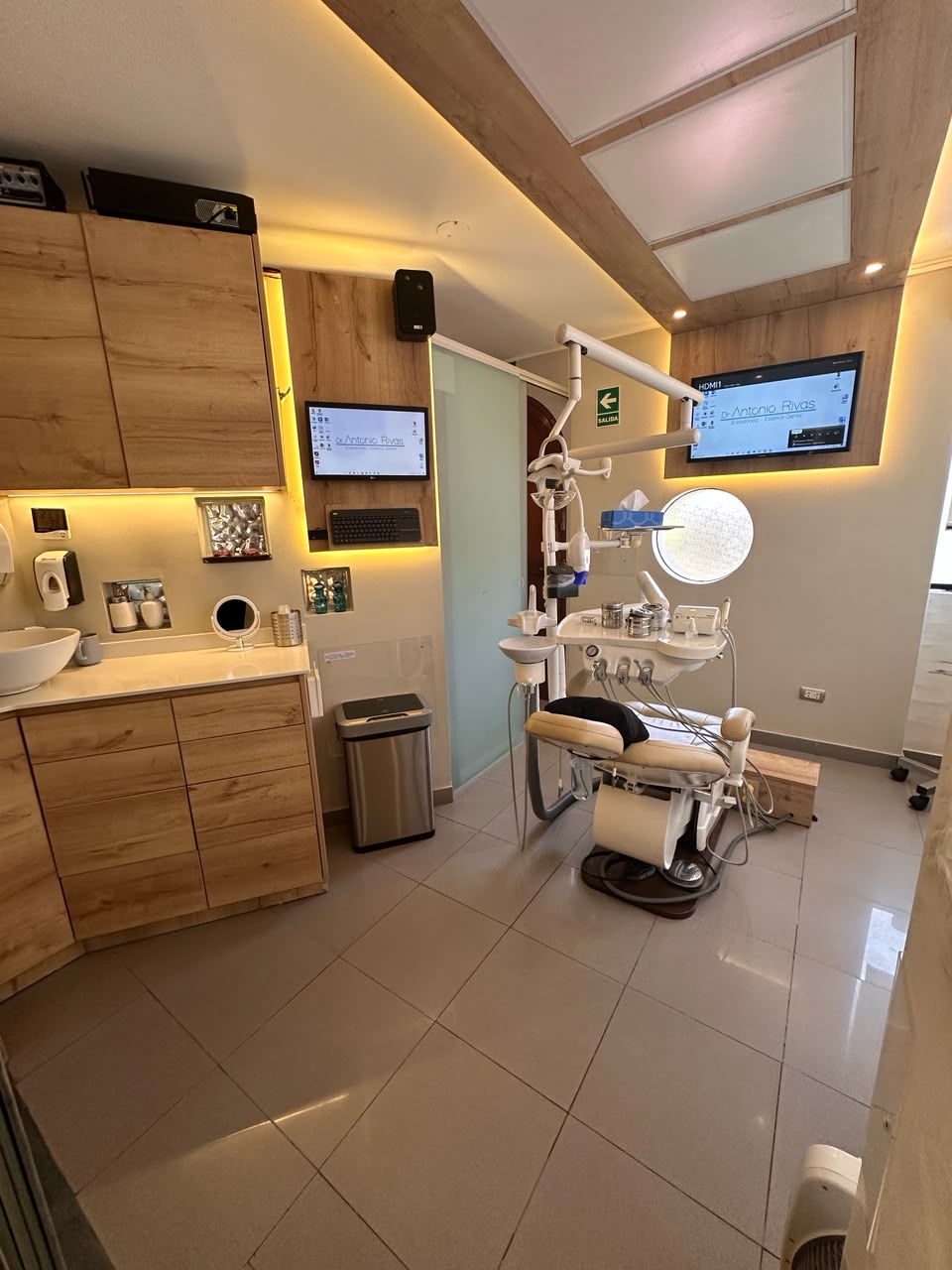 Interior del consultorio dental